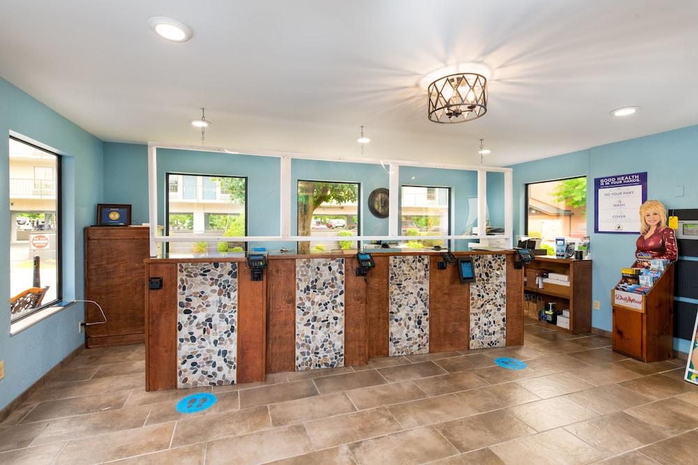 פיג'ן פורג' Creekstone Inn מראה חיצוני תמונה