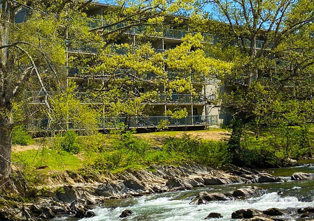 פיג'ן פורג' Creekstone Inn מראה חיצוני תמונה